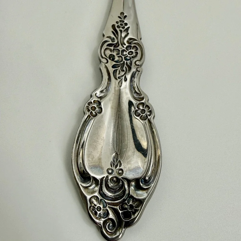 Oneida Louisiana Community Stainless Dinner Soup Table  Place‎ Spoons Lot of 2